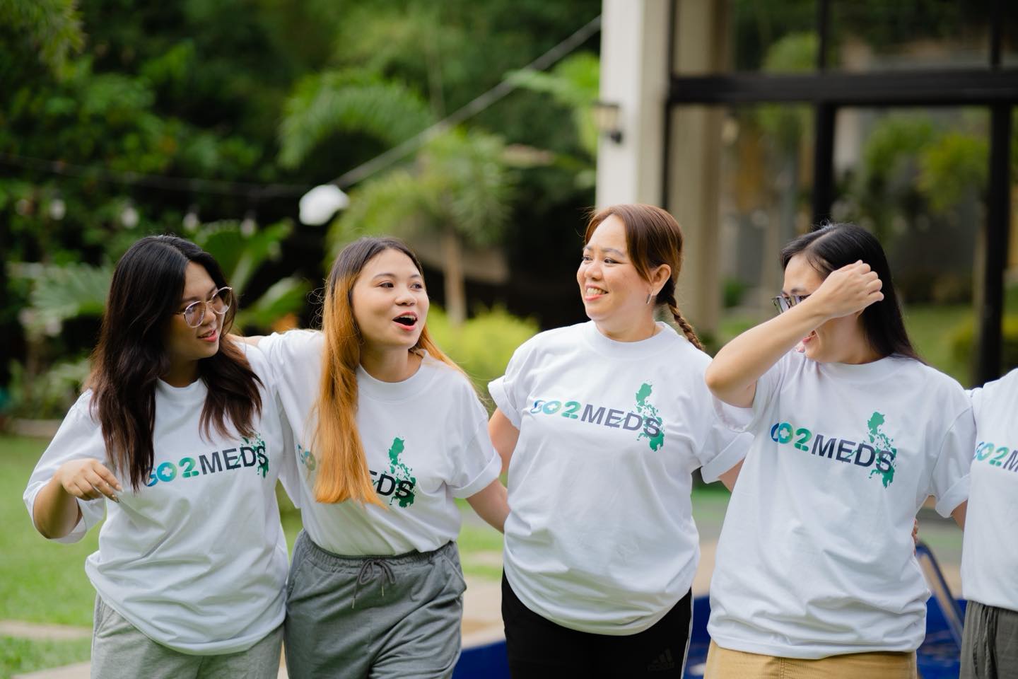 Go2Meds team at event